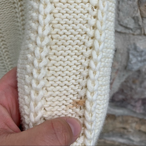 G H Bass zipper down sweater size small - Picture 6 of 6